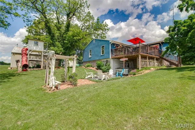 $407,000 | 23571 Peppermill Lane, Hettick, IL 62649