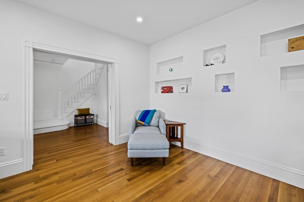 26 Staunton Road Belmont, MA 02478 - Photo 12 of 42 Gallery Image 12
