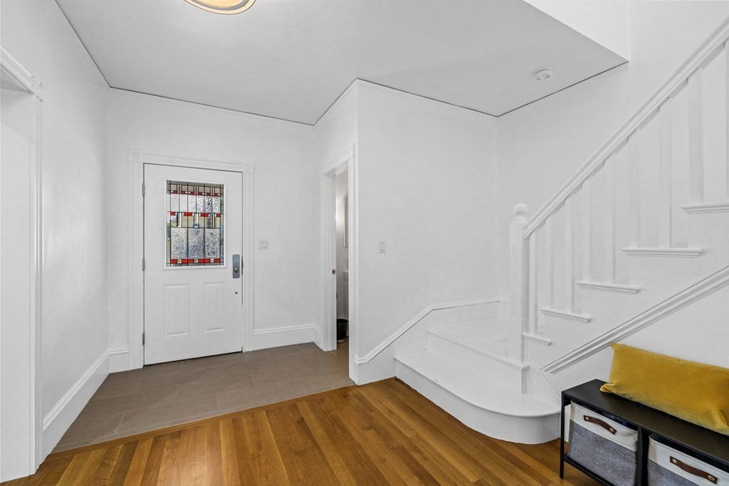 26 Staunton Road Belmont, MA 02478 - Photo 8 of 42 Gallery Image 8