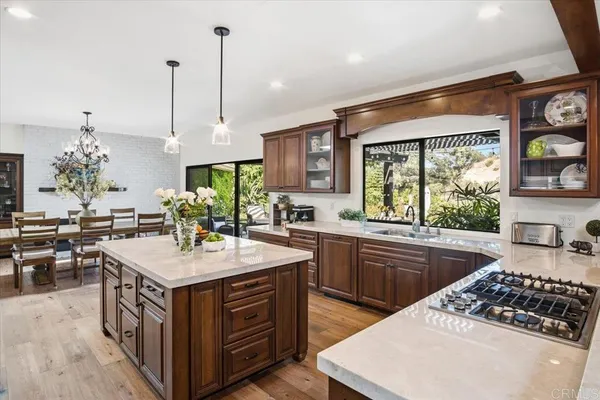 $4,400,000 | 734 Avocado Court, Del Mar, CA 92014