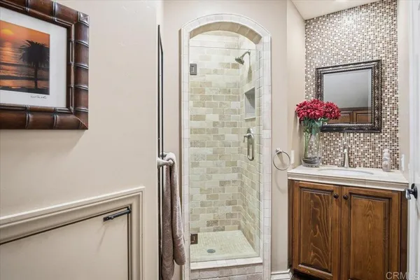 $4,400,000 | 734 Avocado Court, Del Mar, CA 92014