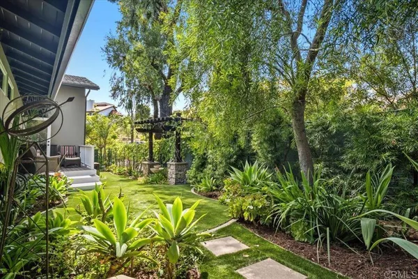 $4,400,000 | 734 Avocado Court, Del Mar, CA 92014