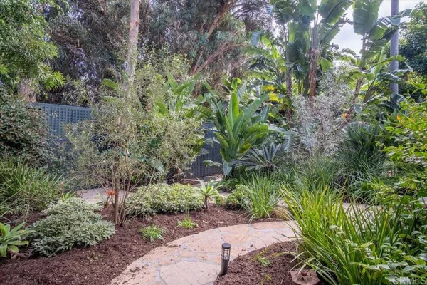 $4,400,000 | 734 Avocado Court, Del Mar, CA 92014