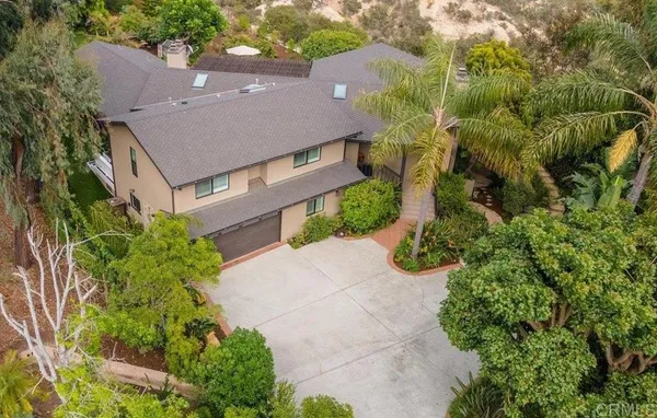 $4,400,000 | 734 Avocado Court, Del Mar, CA 92014