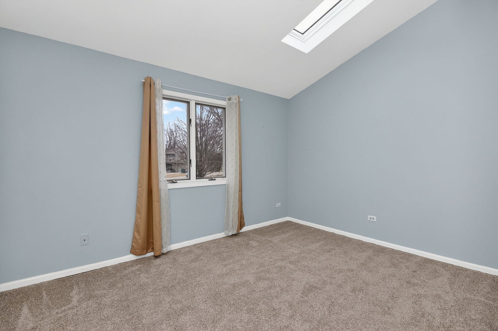 14816 South Penn Road Plainfield, IL 60544 - Photo 10 of 23 a view of an empty room with a window