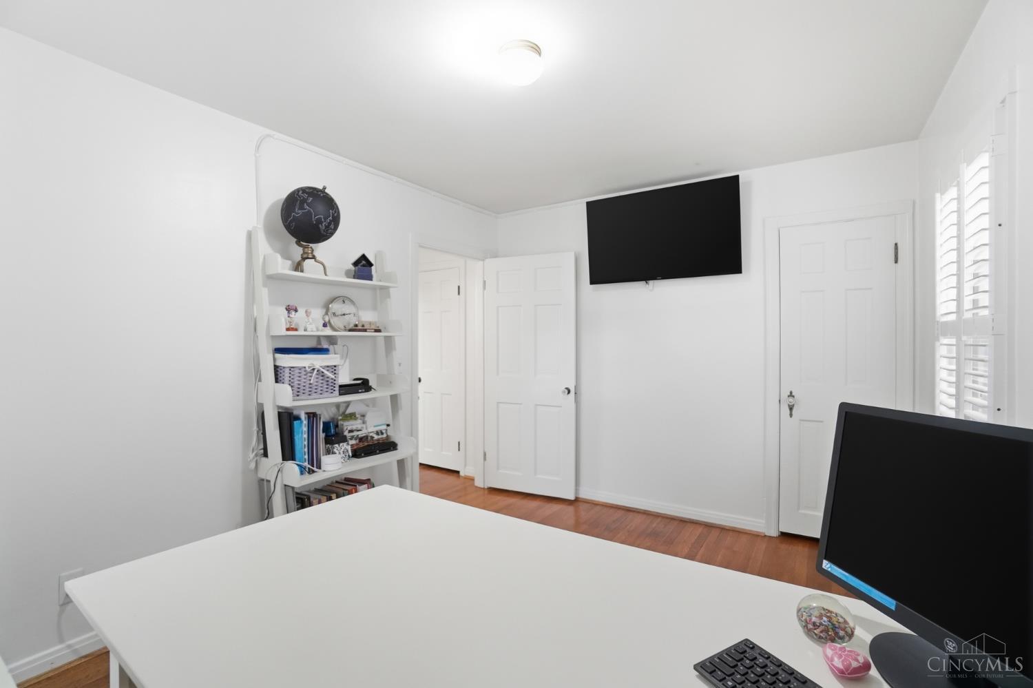 6420 Miami Road Cincinnati, OH 45243 - Photo 20 of 50