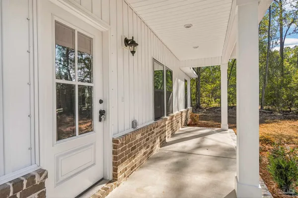 $299,900 | 1056 Barth Road, Molino, FL 32577