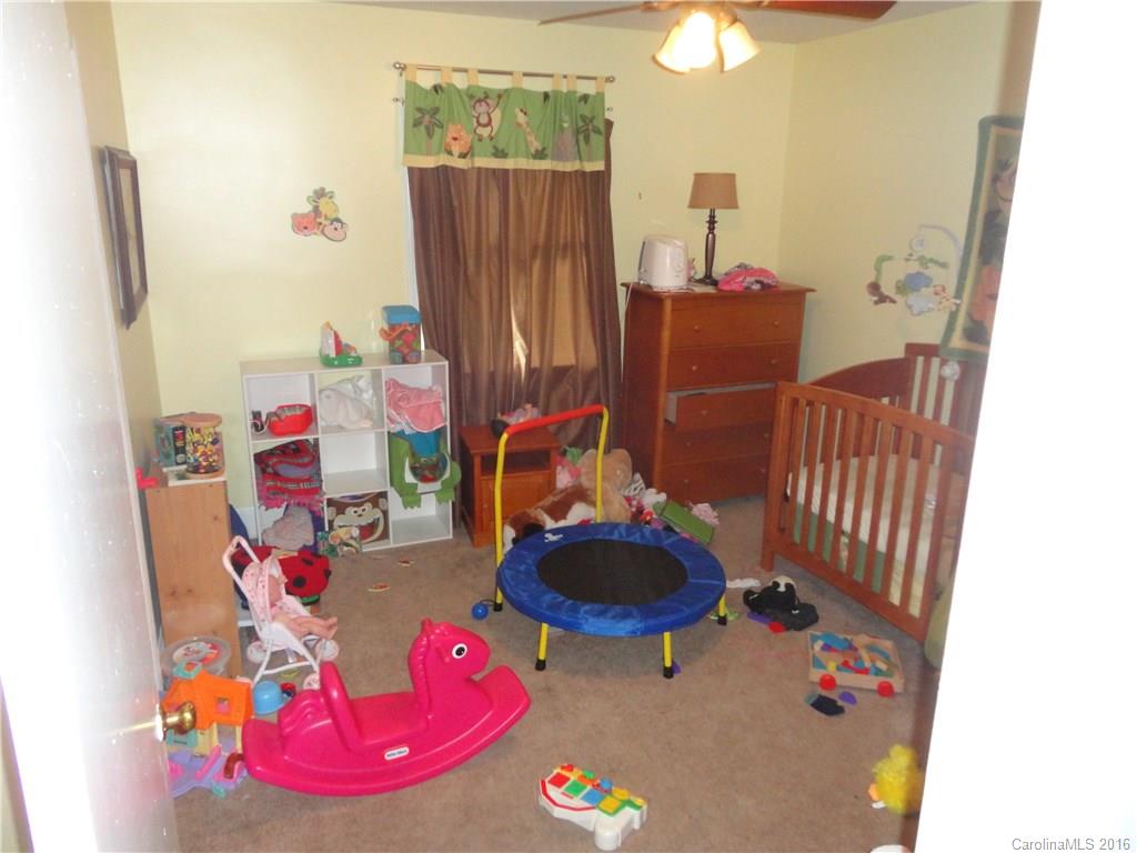 4301 Walker Road Charlotte, NC 28211 - Photo 11 of 16