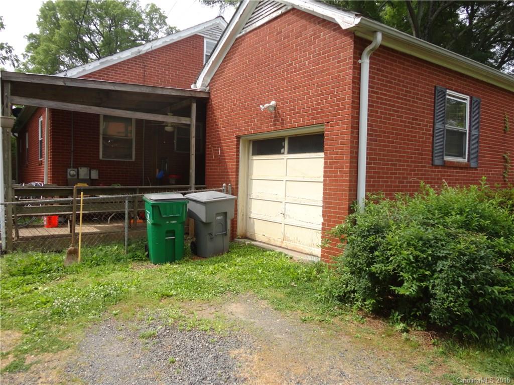 4301 Walker Road Charlotte, NC 28211 - Photo 14 of 16