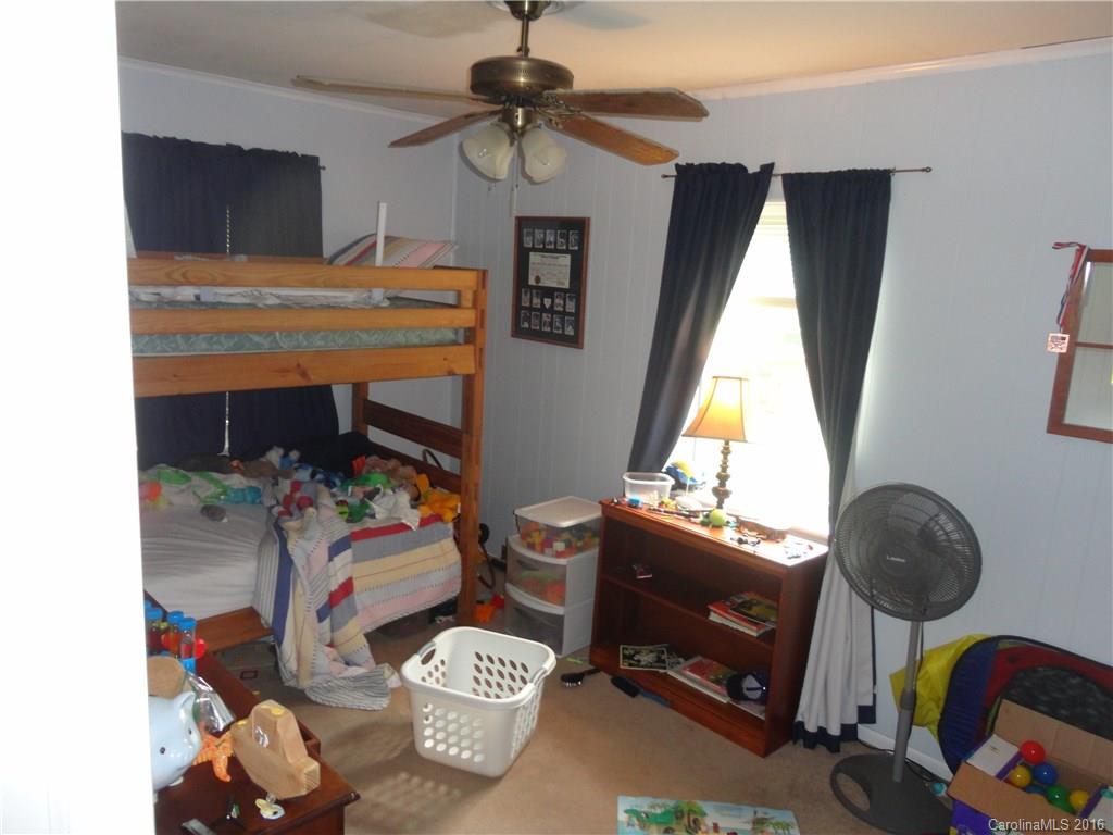 4301 Walker Road Charlotte, NC 28211 - Photo 10 of 16