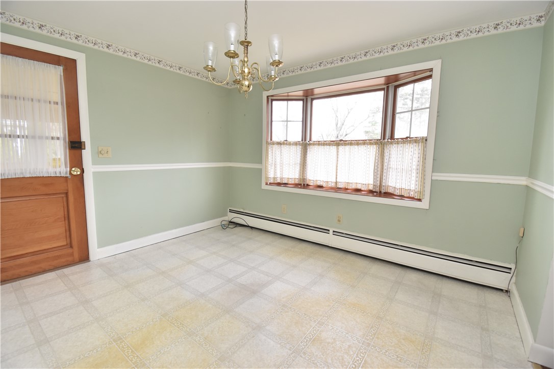 29 Craig Road Warwick, RI 02886 - Photo 8 of 19