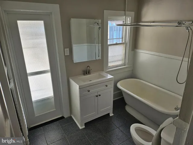 $1,550 | 334 North Market Street, Unit 2, Frederick, MD 21701