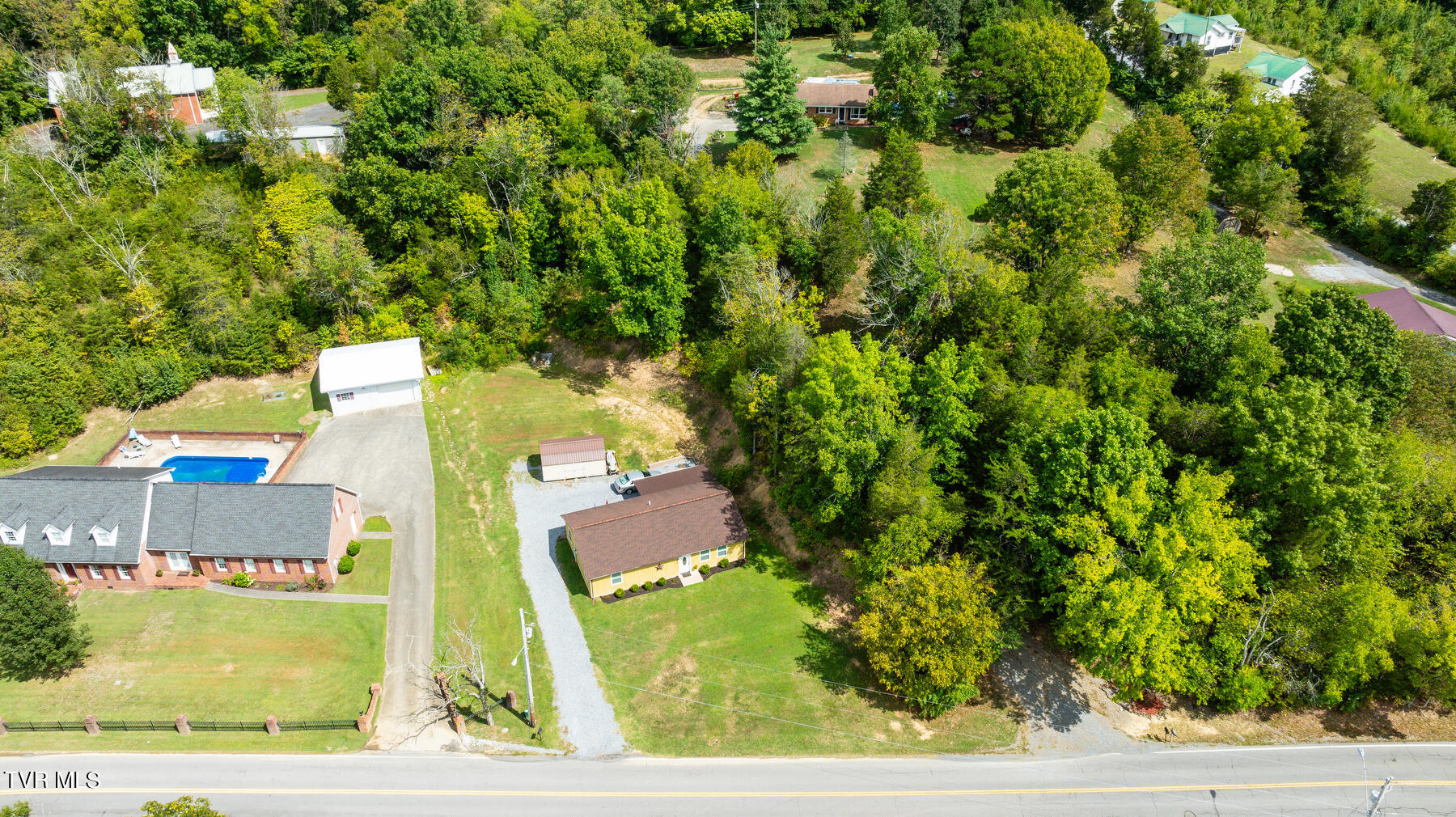 2255 Diana Road Kingsport, TN 37660 - Photo 26 of 29 101