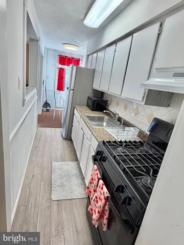 $950 | 7245 A Radbourne Road, Upper Darby, PA 19082