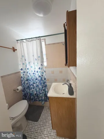 $950 | 7245 A Radbourne Road, Upper Darby, PA 19082