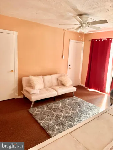 $950 | 7245 A Radbourne Road, Upper Darby, PA 19082
