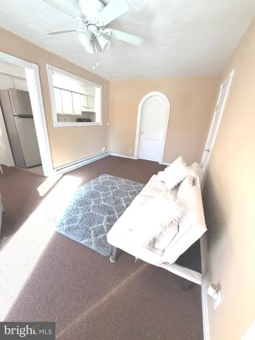 $950 | 7245 A Radbourne Road, Upper Darby, PA 19082