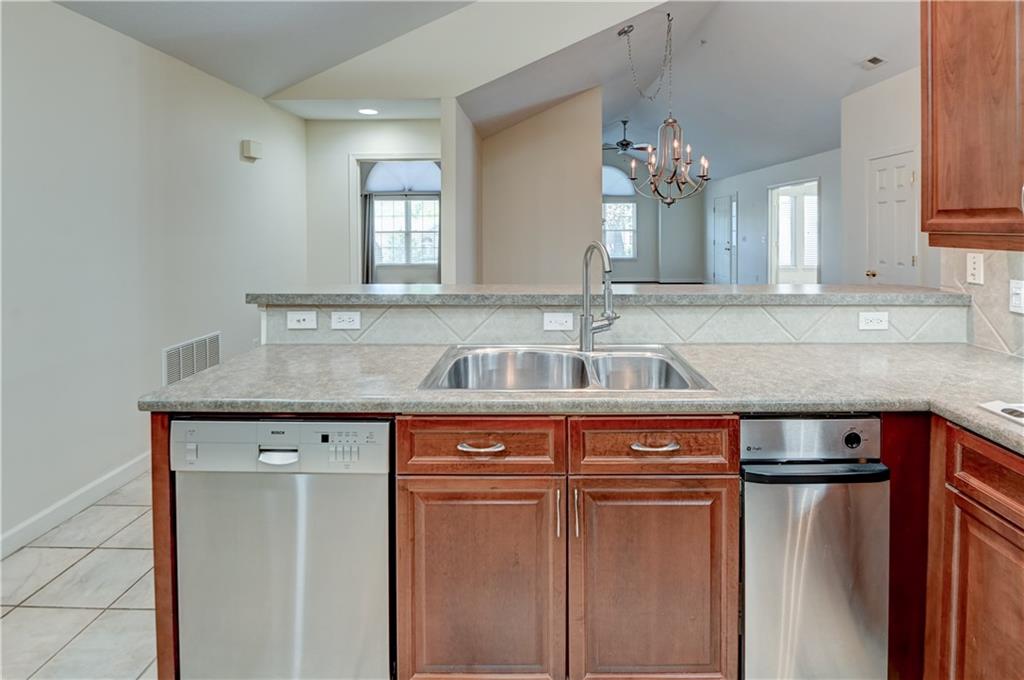 23113 West 71st Terrace Shawnee, KS 66227 - Photo 13 of 22