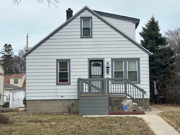 $136,900 | 5224 North 47th Street, Milwaukee, WI 53218
