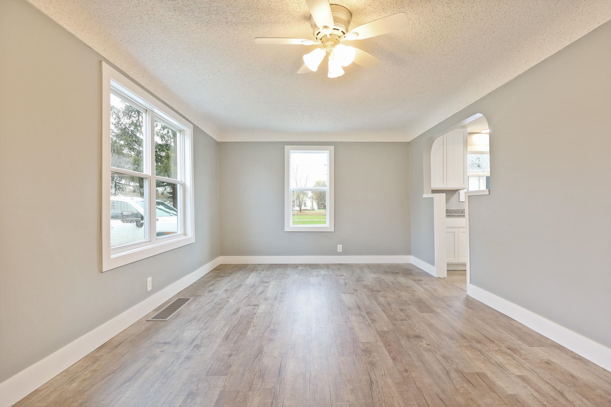 3113 East Mt Morris Road Mount Morris, MI 48458 - Photo 10 of 30 50127499-9.JPG