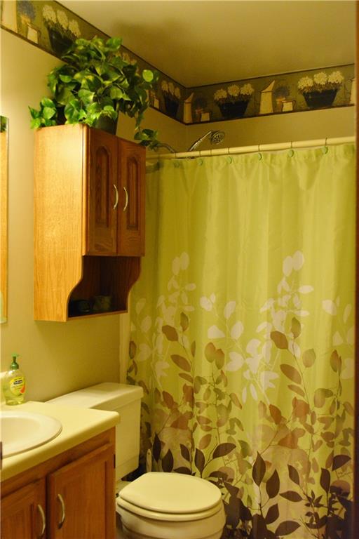 215 Ridge Road Butler, PA 16001 - Photo 9 of 25 Gallery Image 9