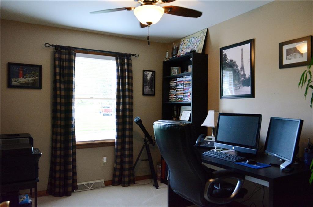 215 Ridge Road Butler, PA 16001 - Photo 10 of 25 Gallery Image 10