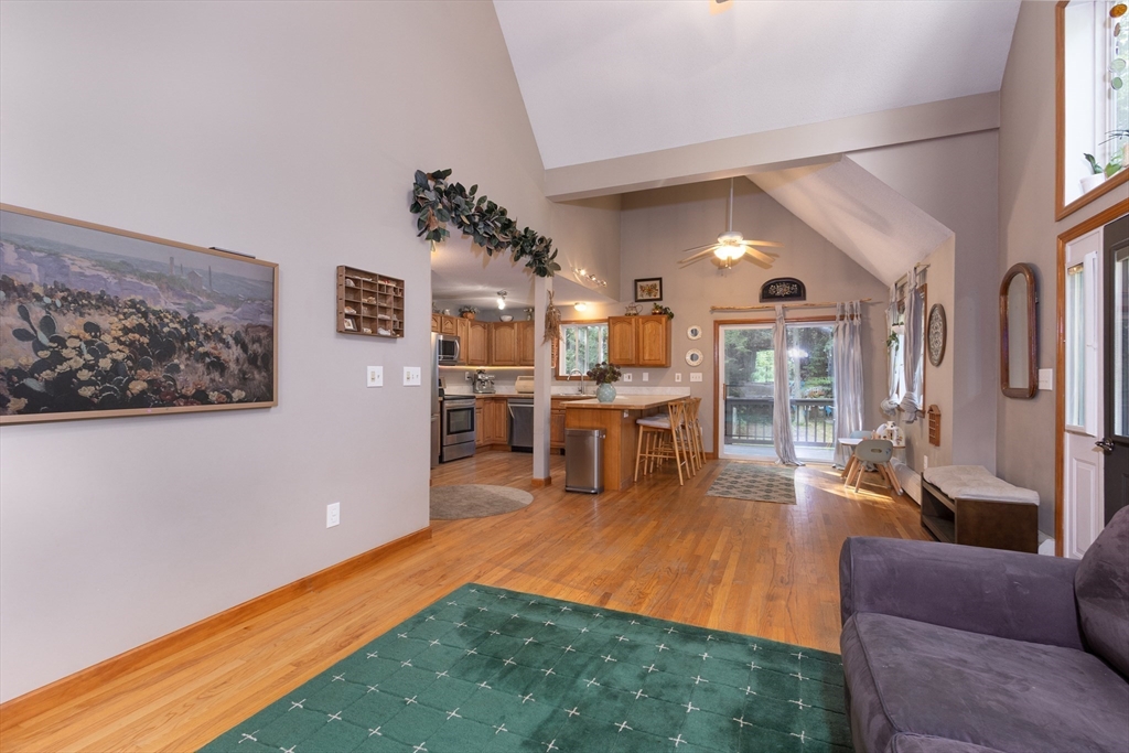 64 Leno Road Holland, MA 01521 - Photo 10 of 32 Gallery Image 10