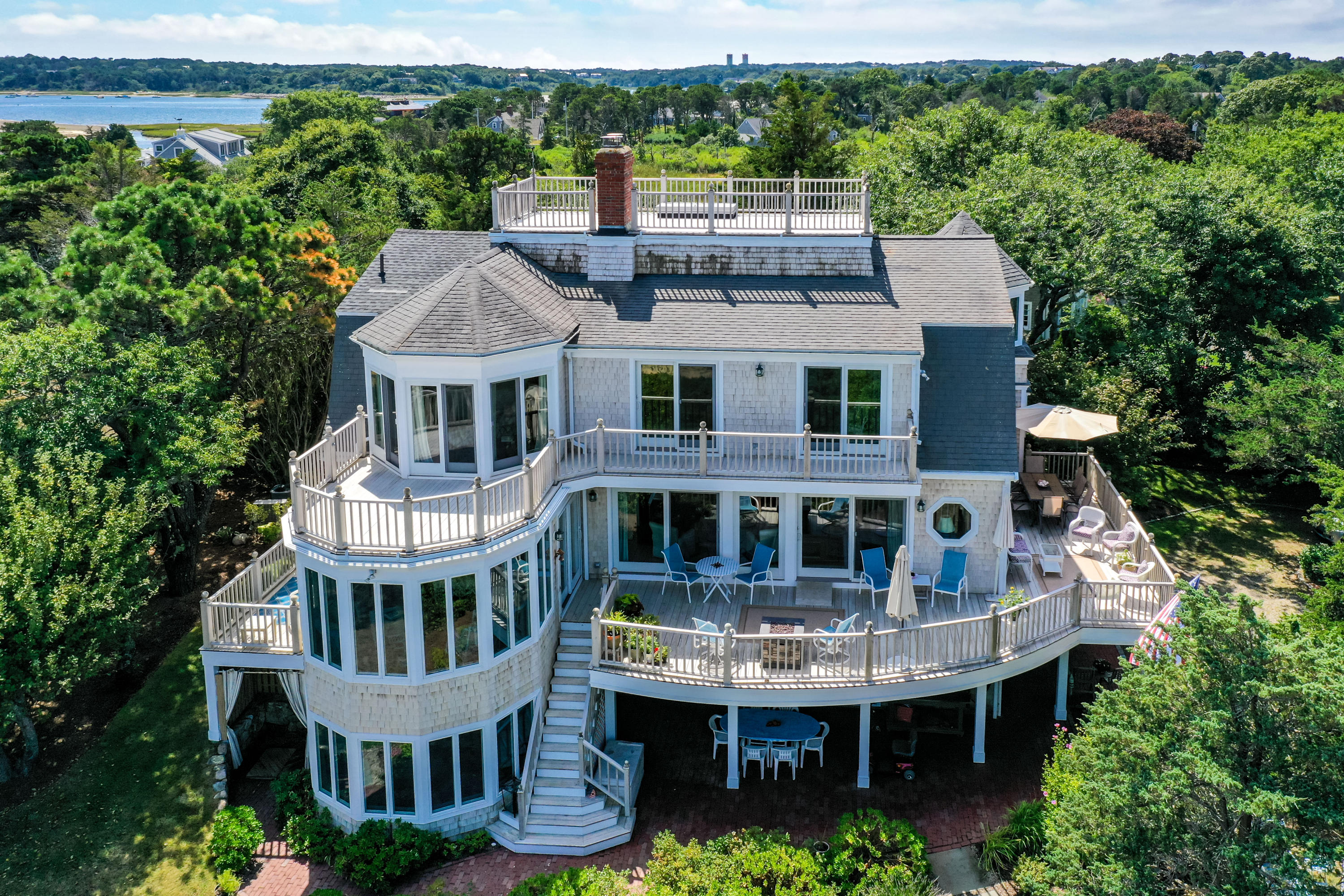 186 Strong Island Road Chatham, MA 02633 - Photo 1 of 41 186StrLR-68