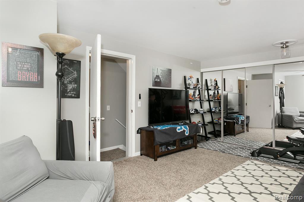 1665 Huntington Park, Unit F Rochester Hills, MI 48309 - Photo 28 of 34