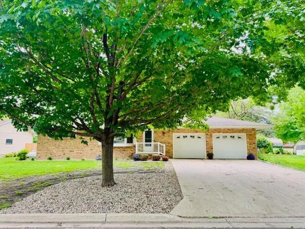 $310,000 | 3033 Redwood Avenue, Slayton, MN 56172