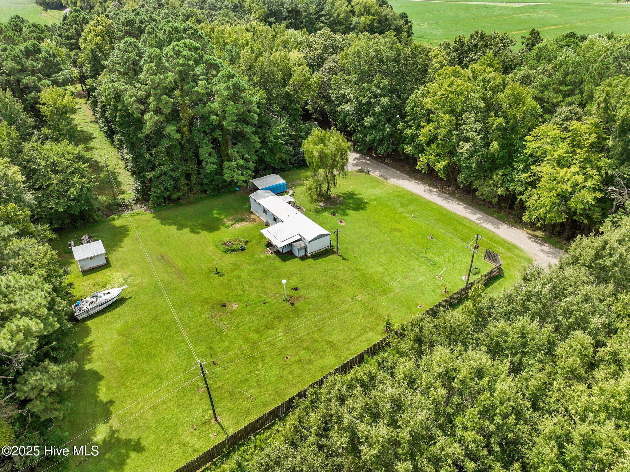 650 Reek Road Columbia, NC 27925 - Photo 3 of 32 10-web-or-mls-DJI_0908