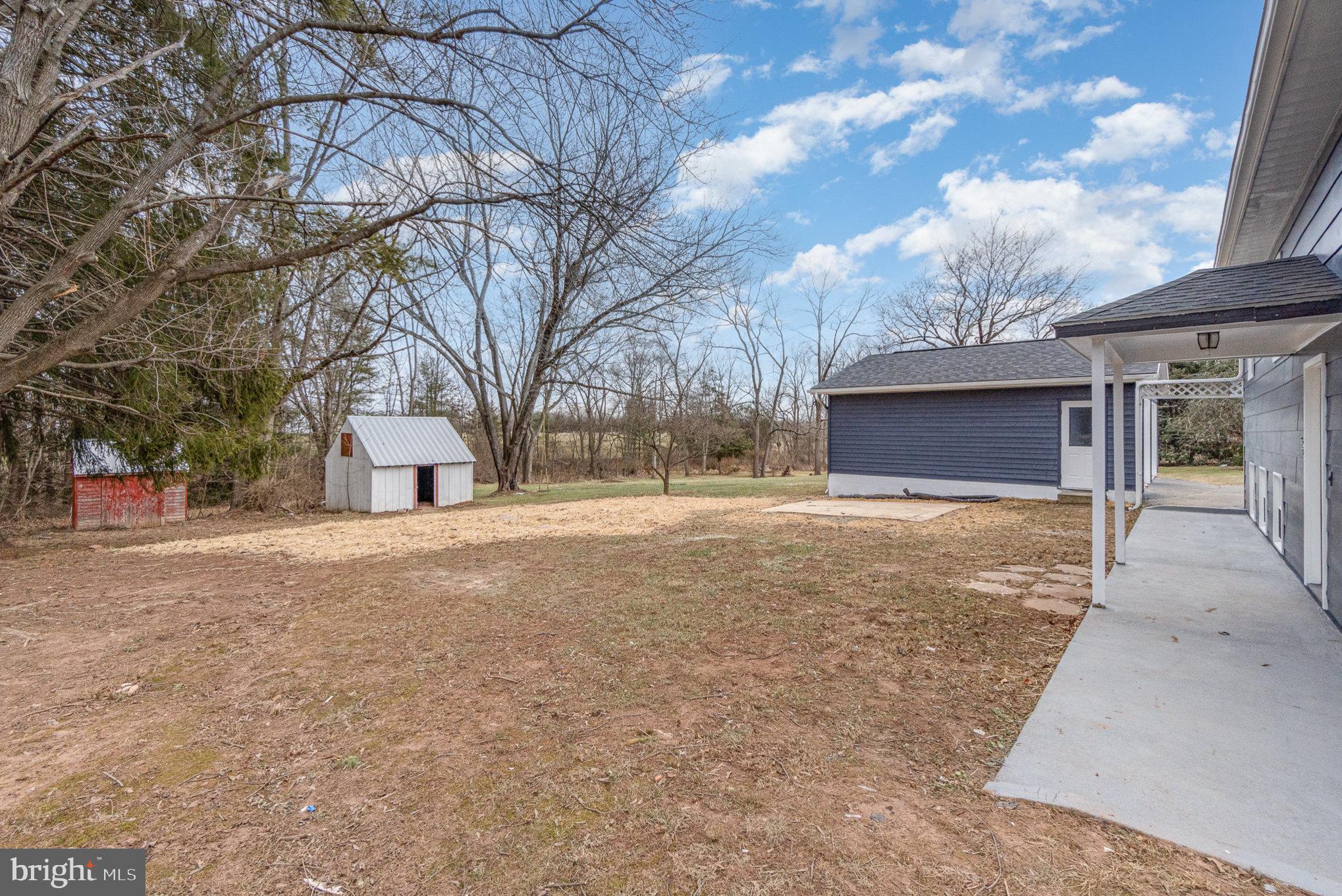 987 Harney Road Littlestown, PA 17340 - Photo 7 of 27