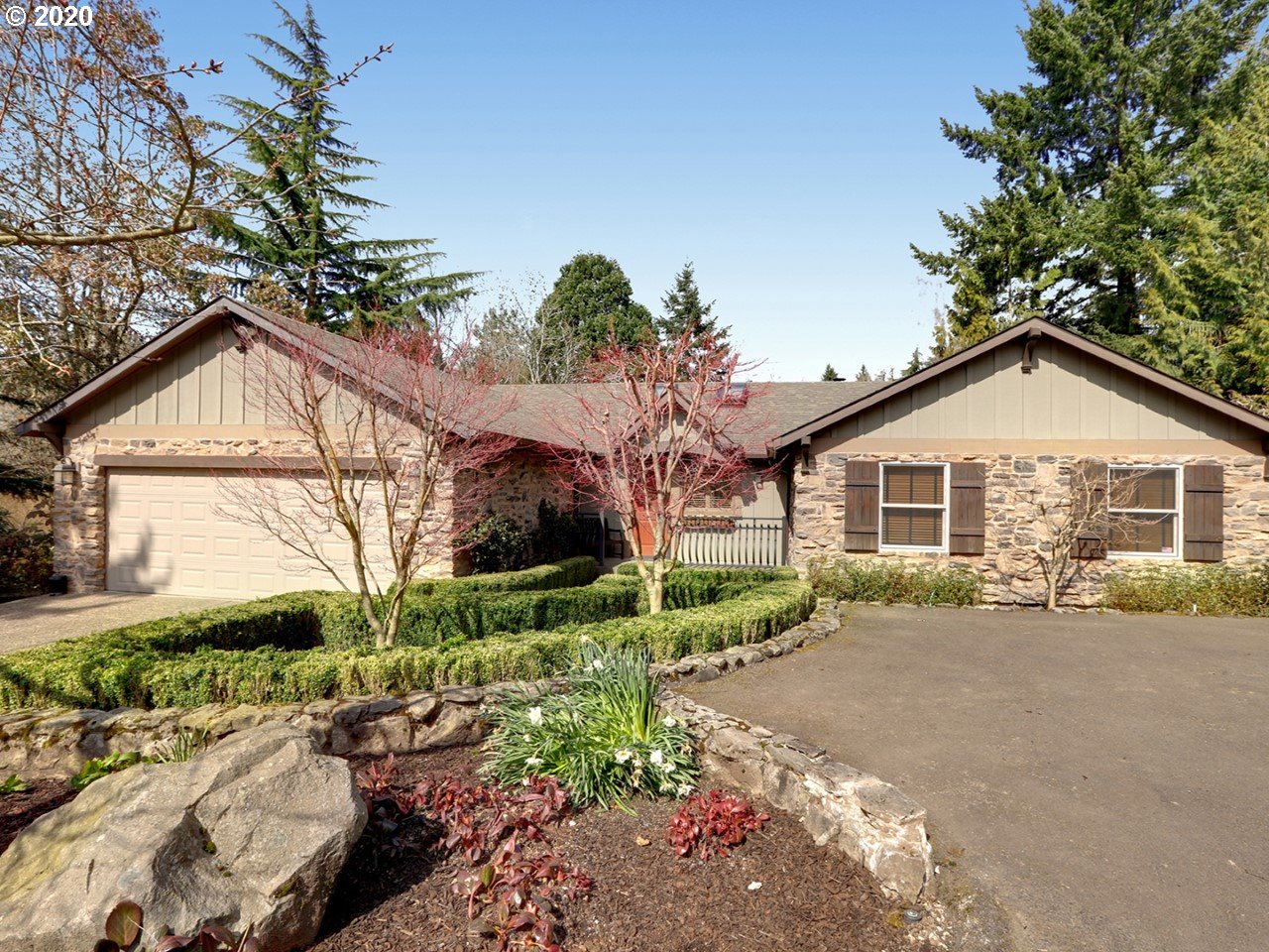 4831 Southwest Hamilton Street Portland, OR 97221 - Photo 1 of 26 Gallery Image 1