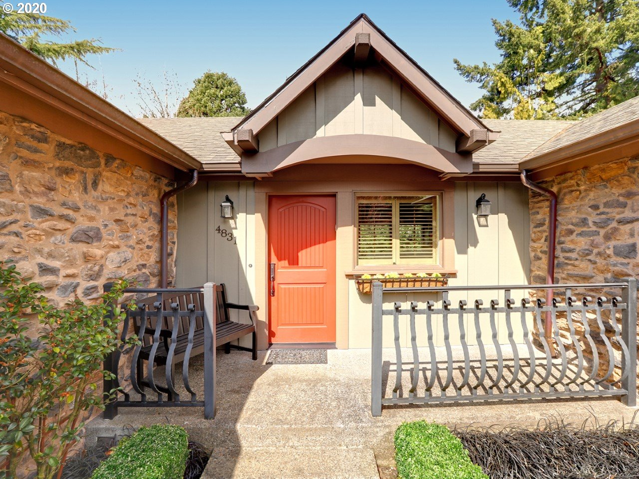 4831 Southwest Hamilton Street Portland, OR 97221 - Photo 2 of 26 Gallery Image 2