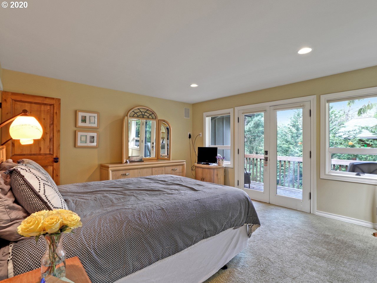 4831 Southwest Hamilton Street Portland, OR 97221 - Photo 11 of 26 Gallery Image 11
