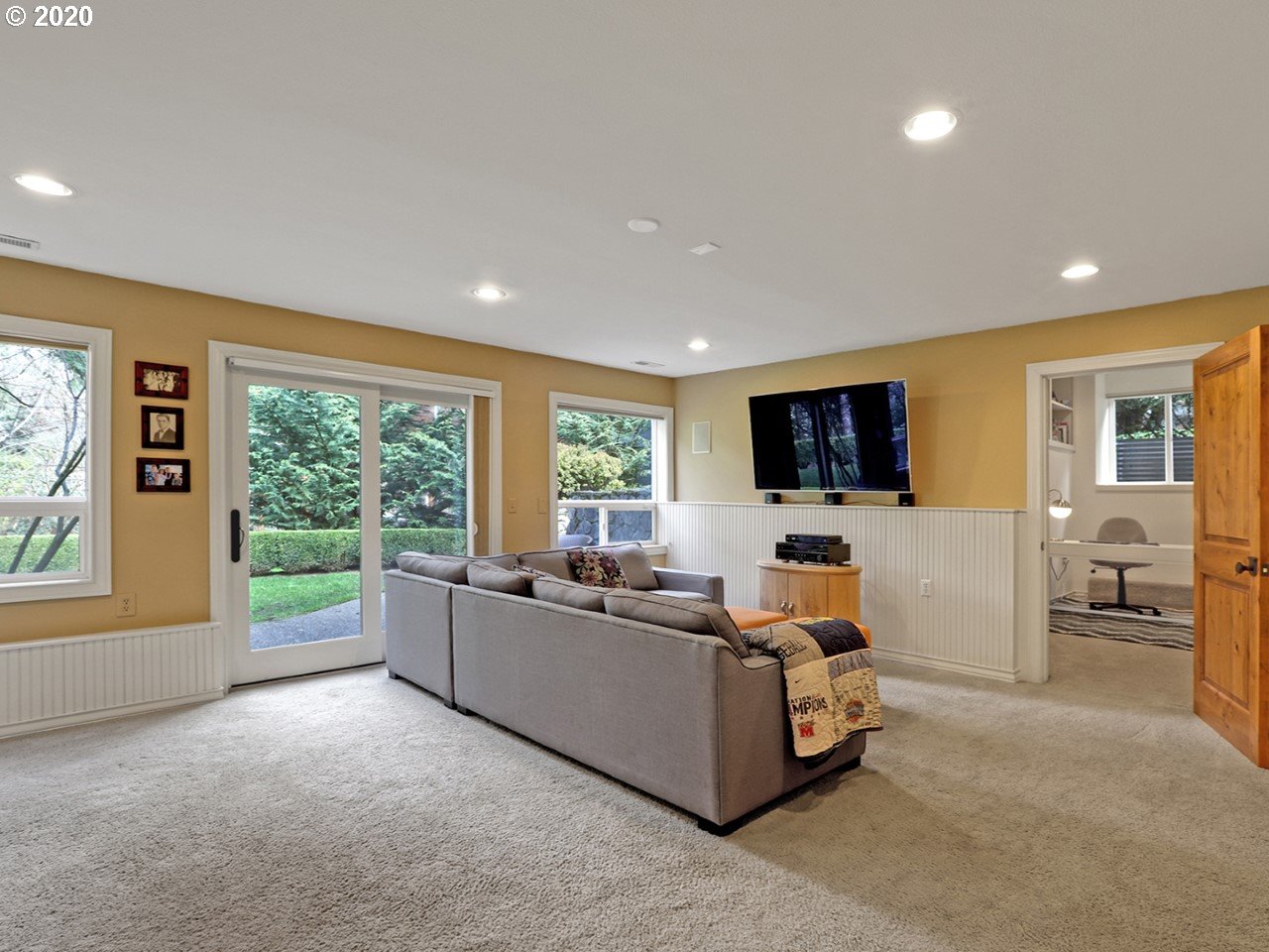 4831 Southwest Hamilton Street Portland, OR 97221 - Photo 19 of 26 Gallery Image 19