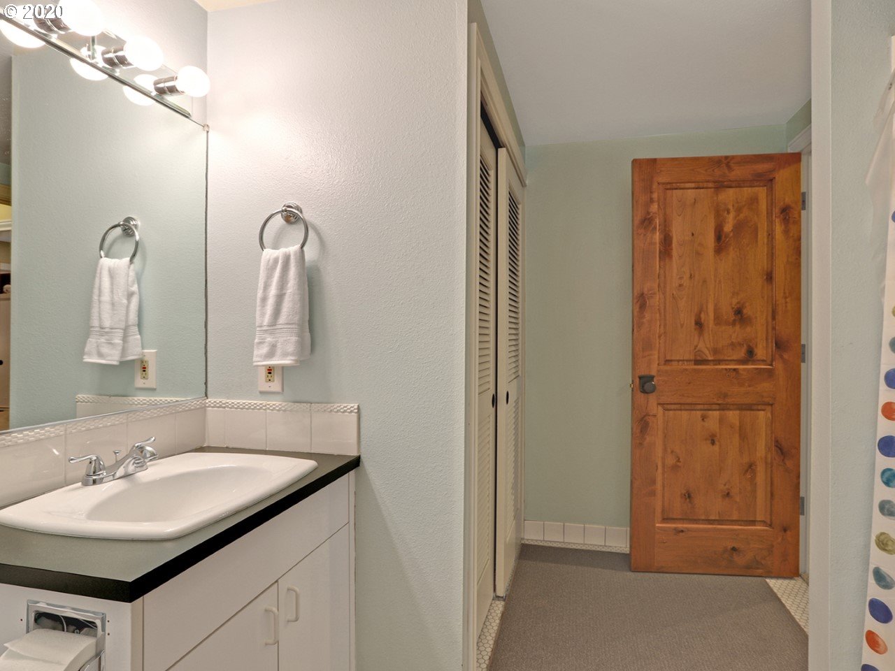 4831 Southwest Hamilton Street Portland, OR 97221 - Photo 22 of 26 Gallery Image 22