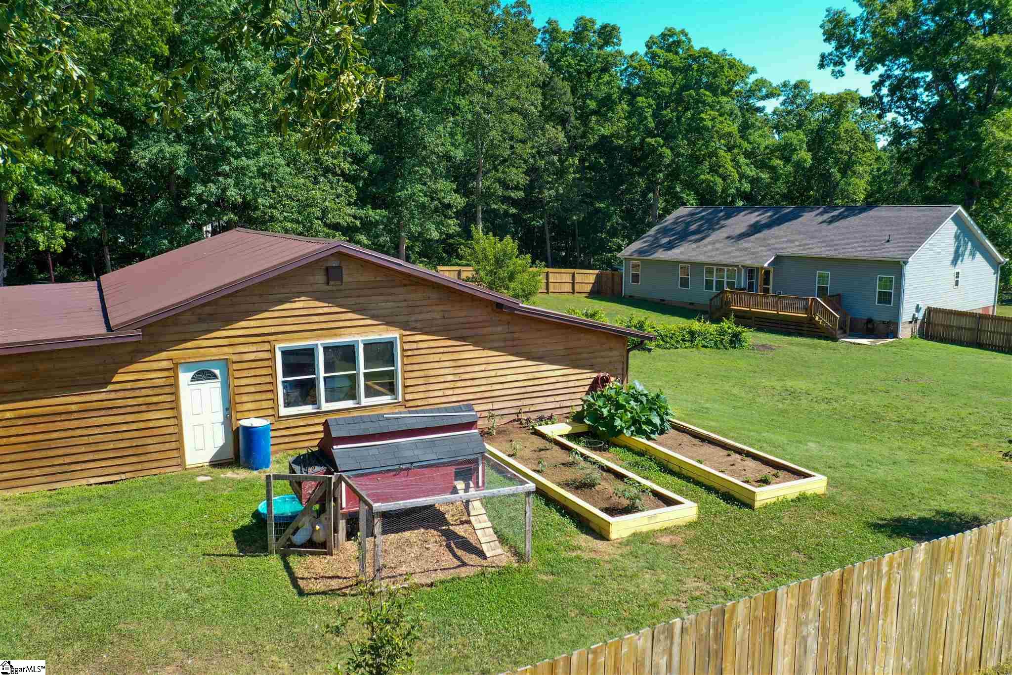 340 Burgess School Road Pelzer, SC 29669 - Photo 7 of 36