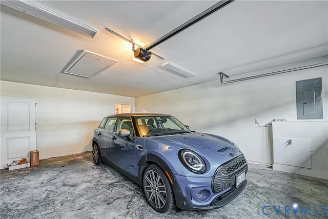 $499,900 | 1009 Woodlet Meadow Lane, Richmond, VA 23236