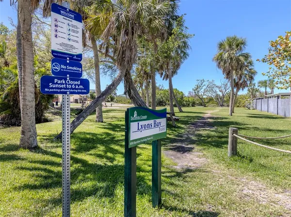 a sign that is on the side of a building
