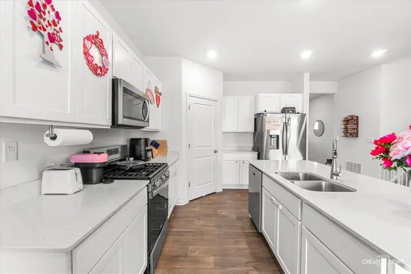 $429,500 | 2730 Berrywood Lane, Yorkville, IL 60560