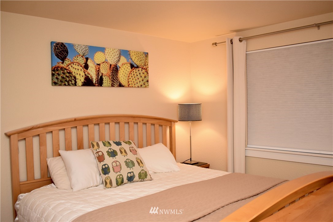 2605 Rucker Avenue, Unit 201 Everett, WA 98201 - Photo 16 of 23