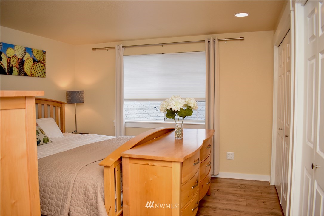 2605 Rucker Avenue, Unit 201 Everett, WA 98201 - Photo 17 of 23