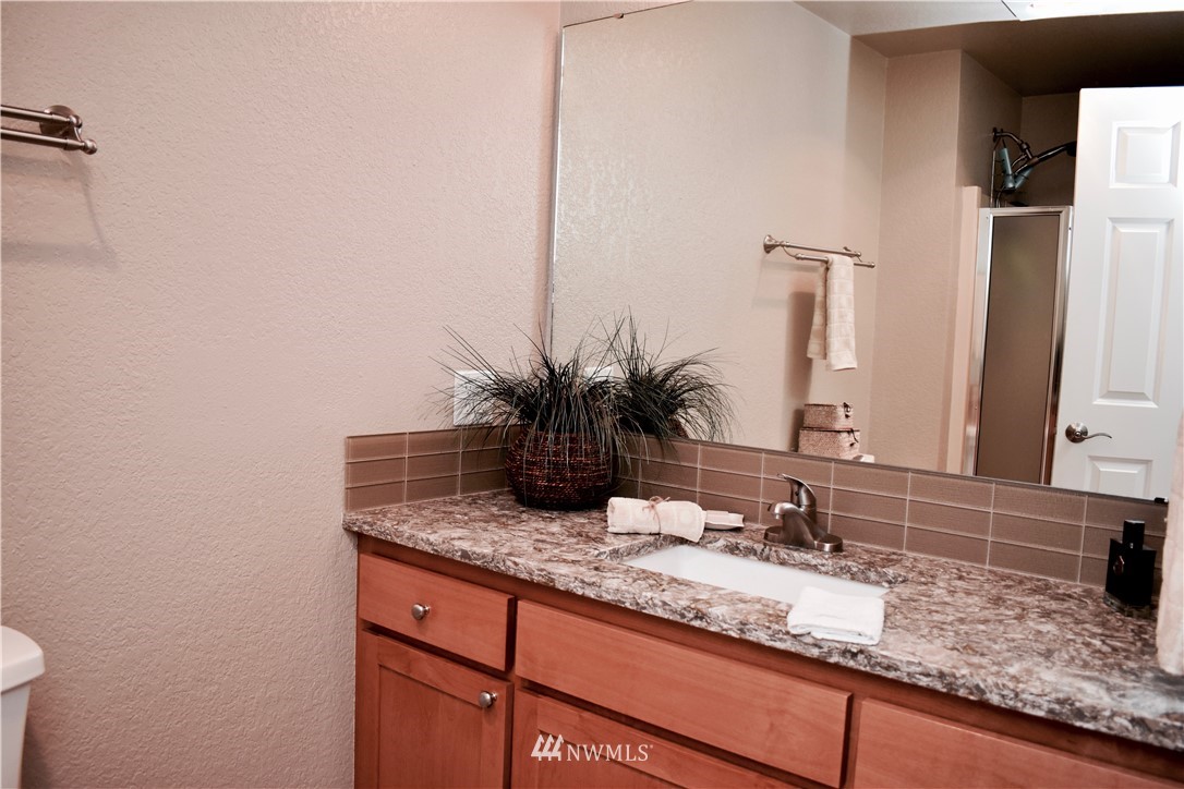 2605 Rucker Avenue, Unit 201 Everett, WA 98201 - Photo 19 of 23