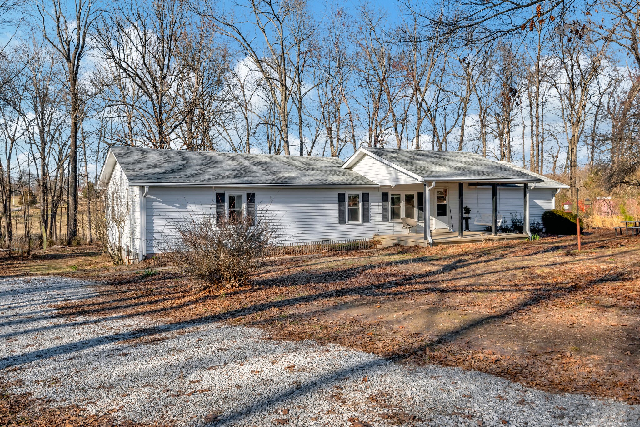 715 Hawkins Road White Bluff, TN 37187 - Photo 3 of 26 Gallery Image 3