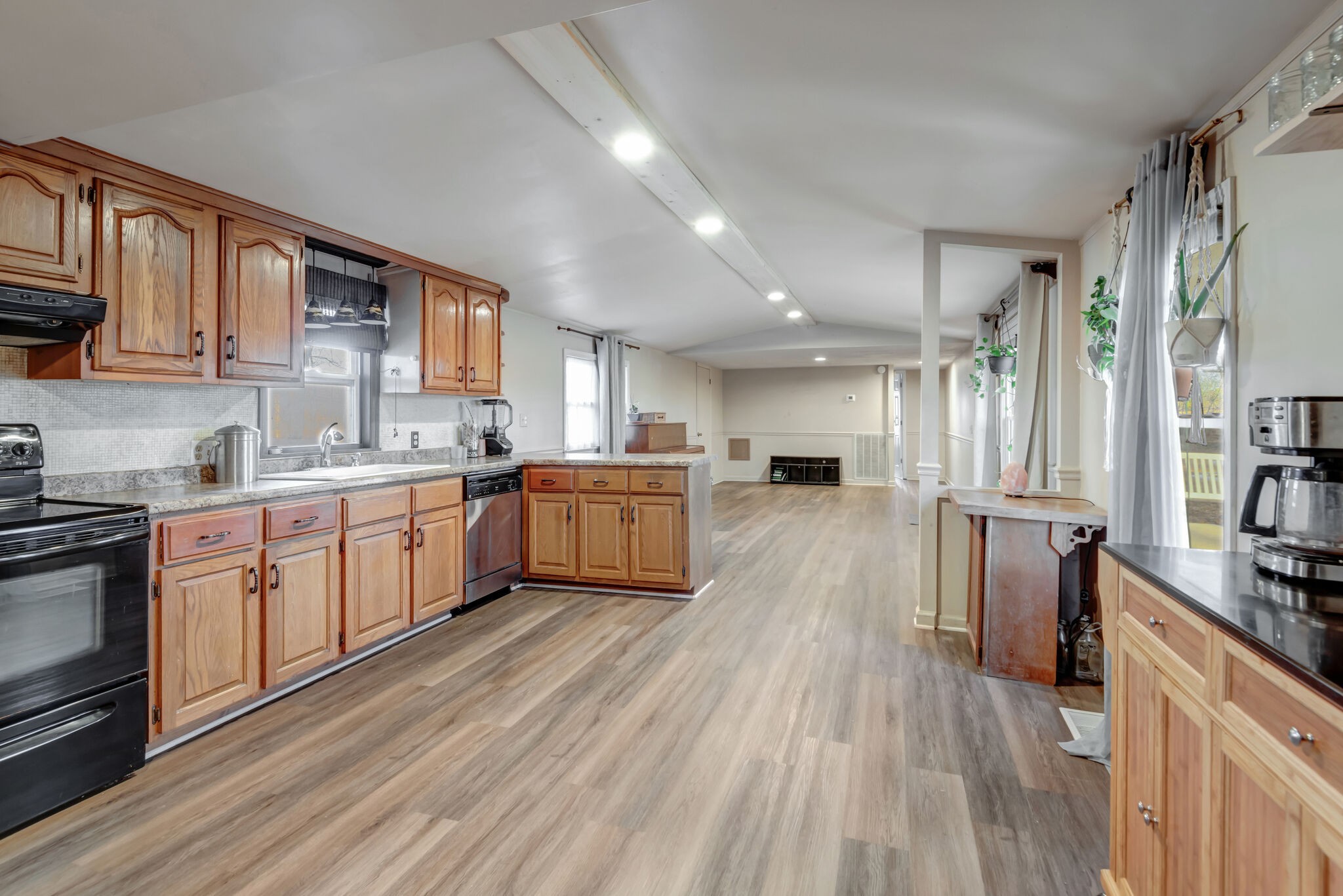 715 Hawkins Road White Bluff, TN 37187 - Photo 10 of 26 Gallery Image 10