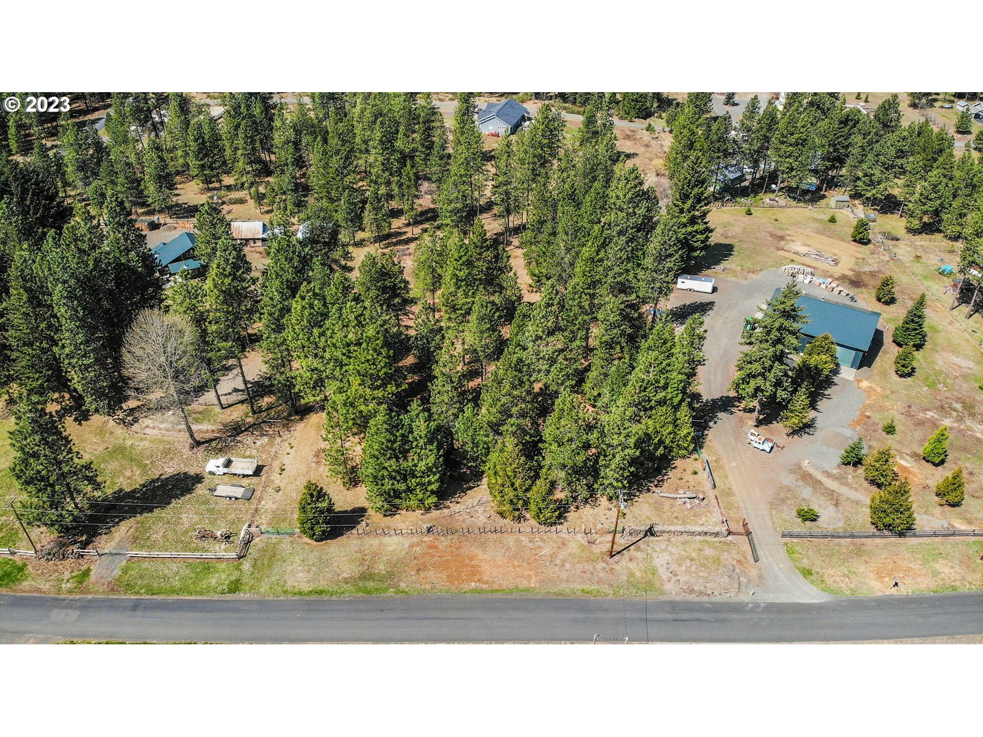 69 Jennings Road Trout Lake, WA 98650 - Photo 10 of 38 a black and white photo of a lake