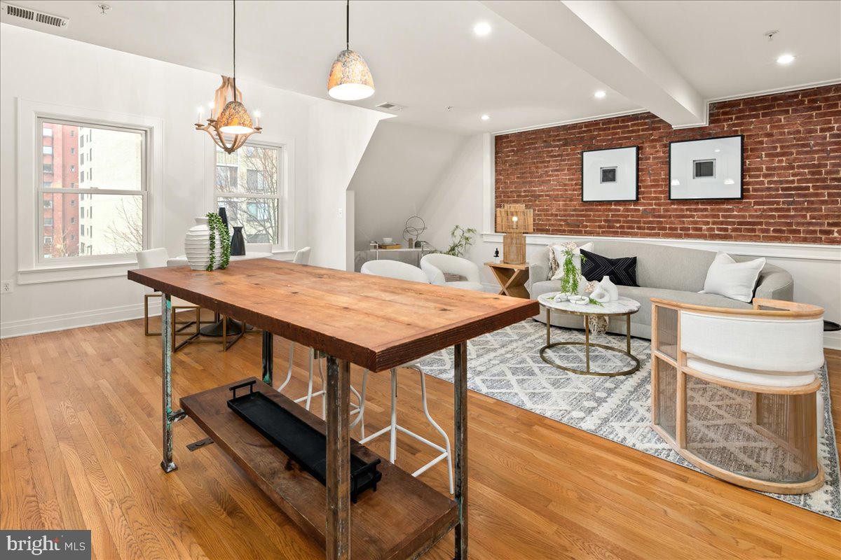 1109 M Street Northwest, Unit 11 Washington, DC 20005 - Photo 15 of 37