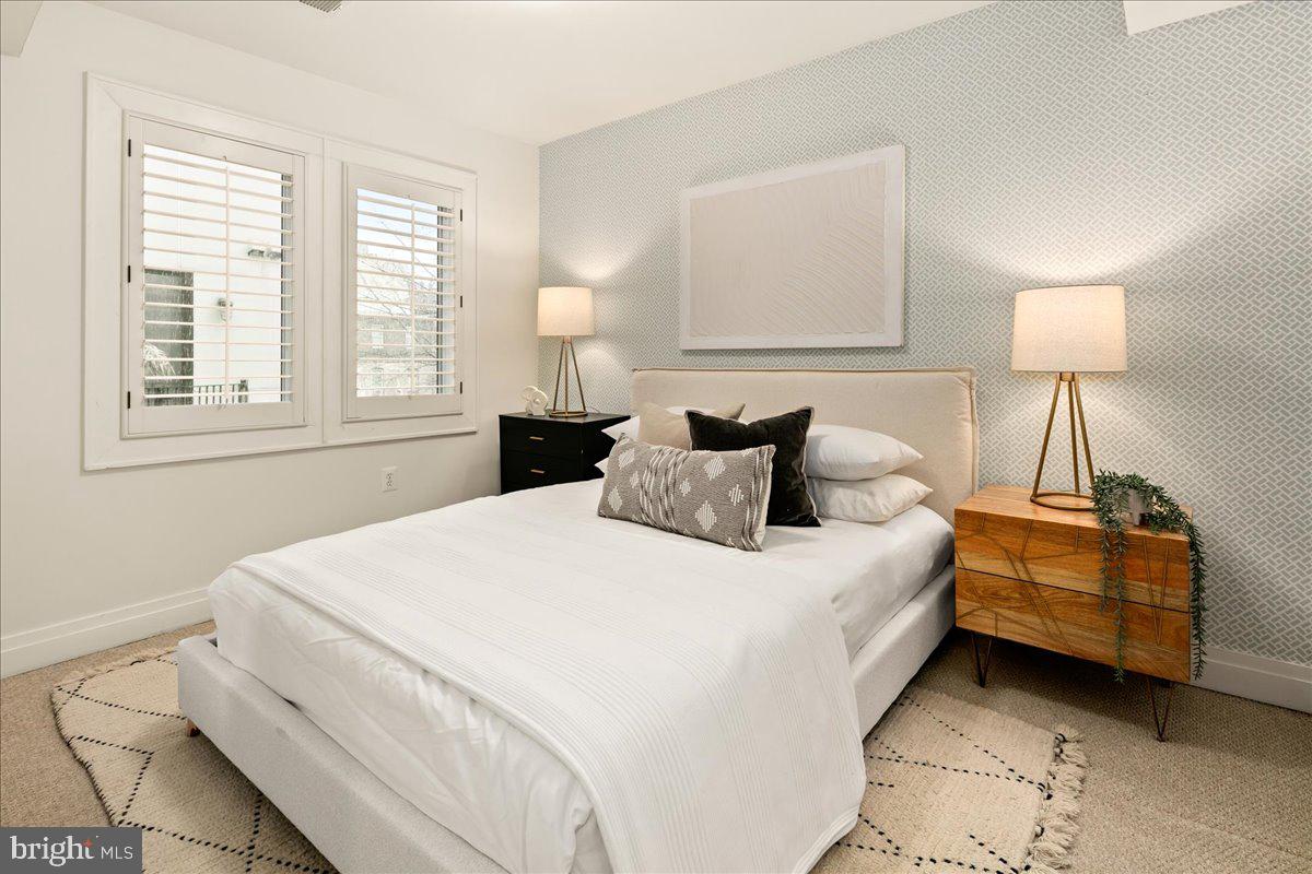 1109 M Street Northwest, Unit 11 Washington, DC 20005 - Photo 19 of 37