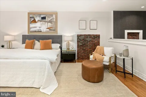 $899,900 | 1109 M Street Northwest, Unit 11, Washington, DC 20005